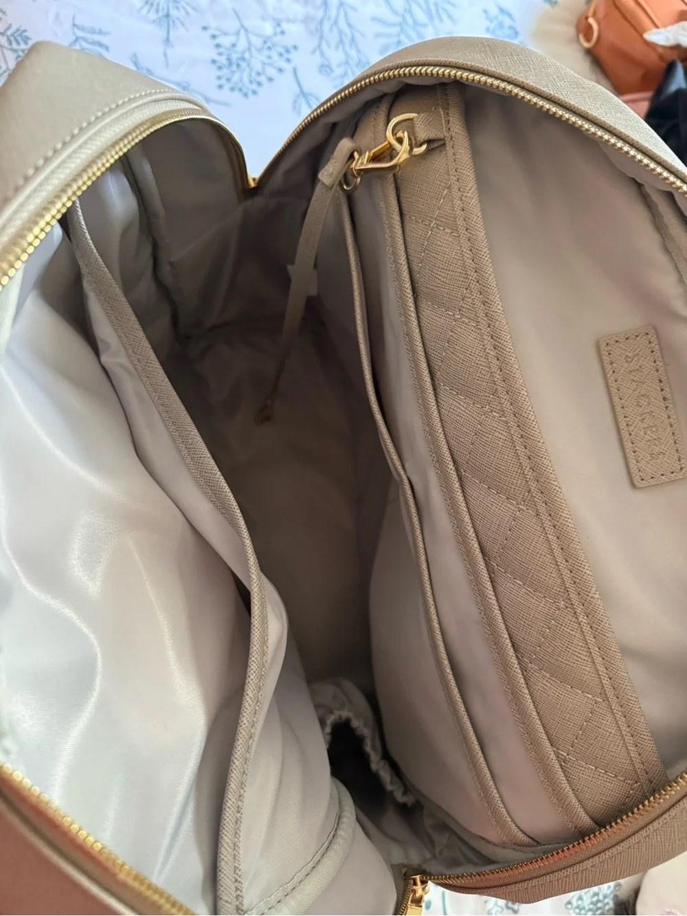 Women's Blush Pink Backpack - Sleek Everyday Carry